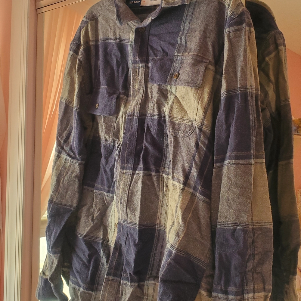 Old Navy Navy and Gray Plaid Shirt